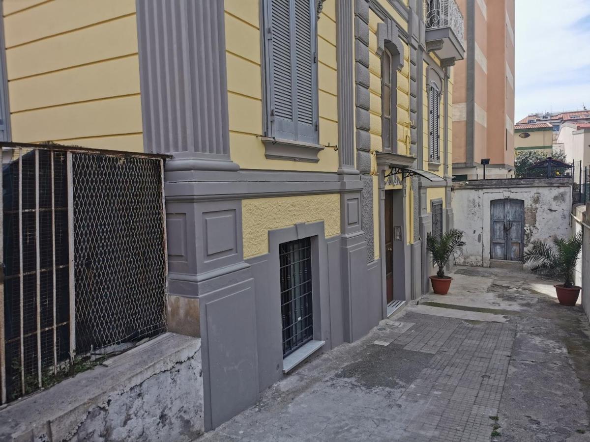 Le Stanze Di Eli E Gio Bed & Breakfast Castellammare di Stabia Exterior photo